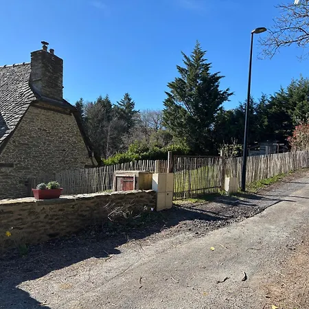 Lacouty Le Paradis! Ferienhaus Junhac